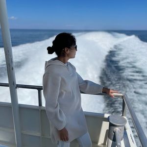 Meet your Posher, Aiko